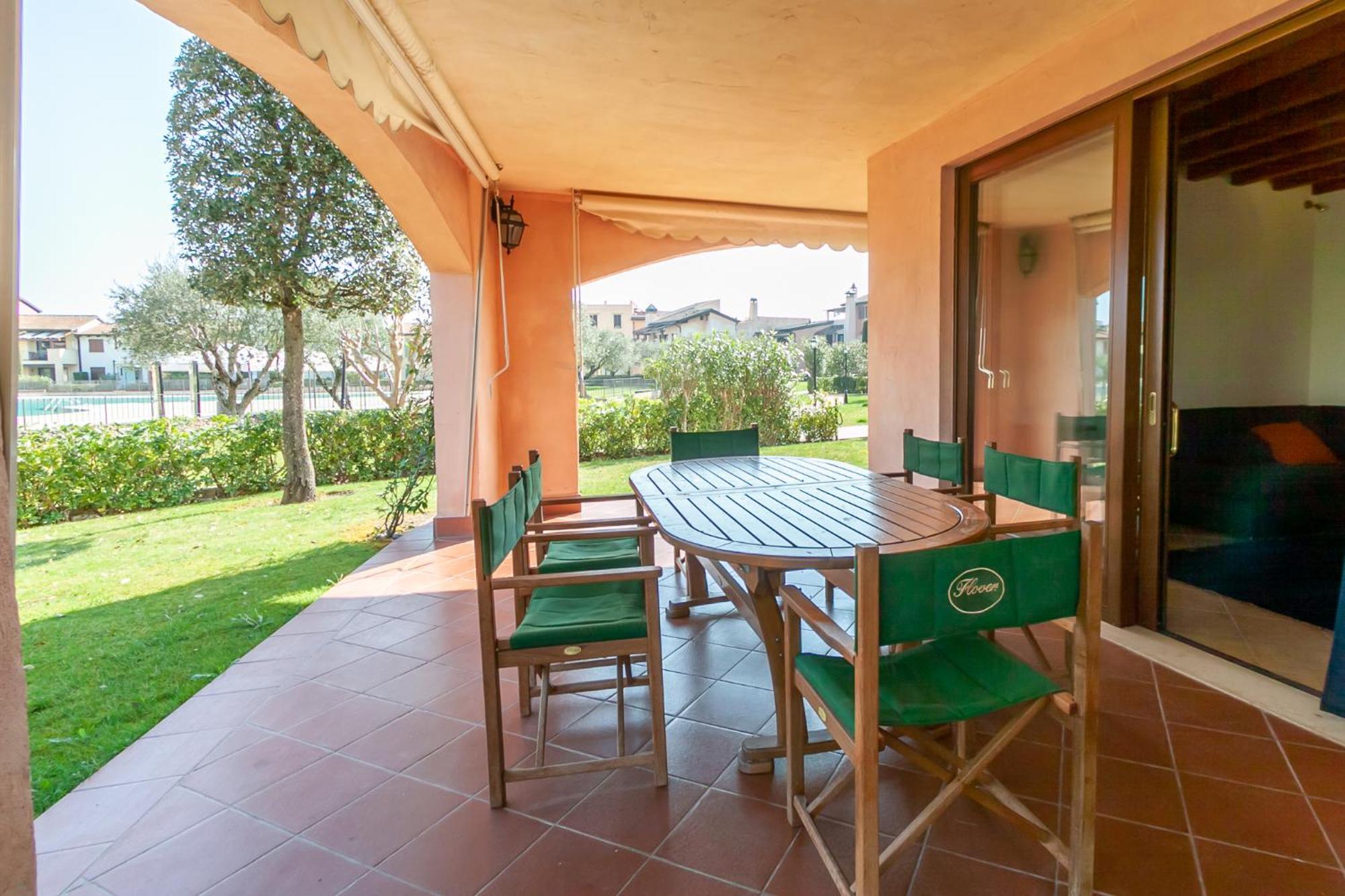 Lugana Resort & Sporting Club Peschiera del Garda Exterior photo