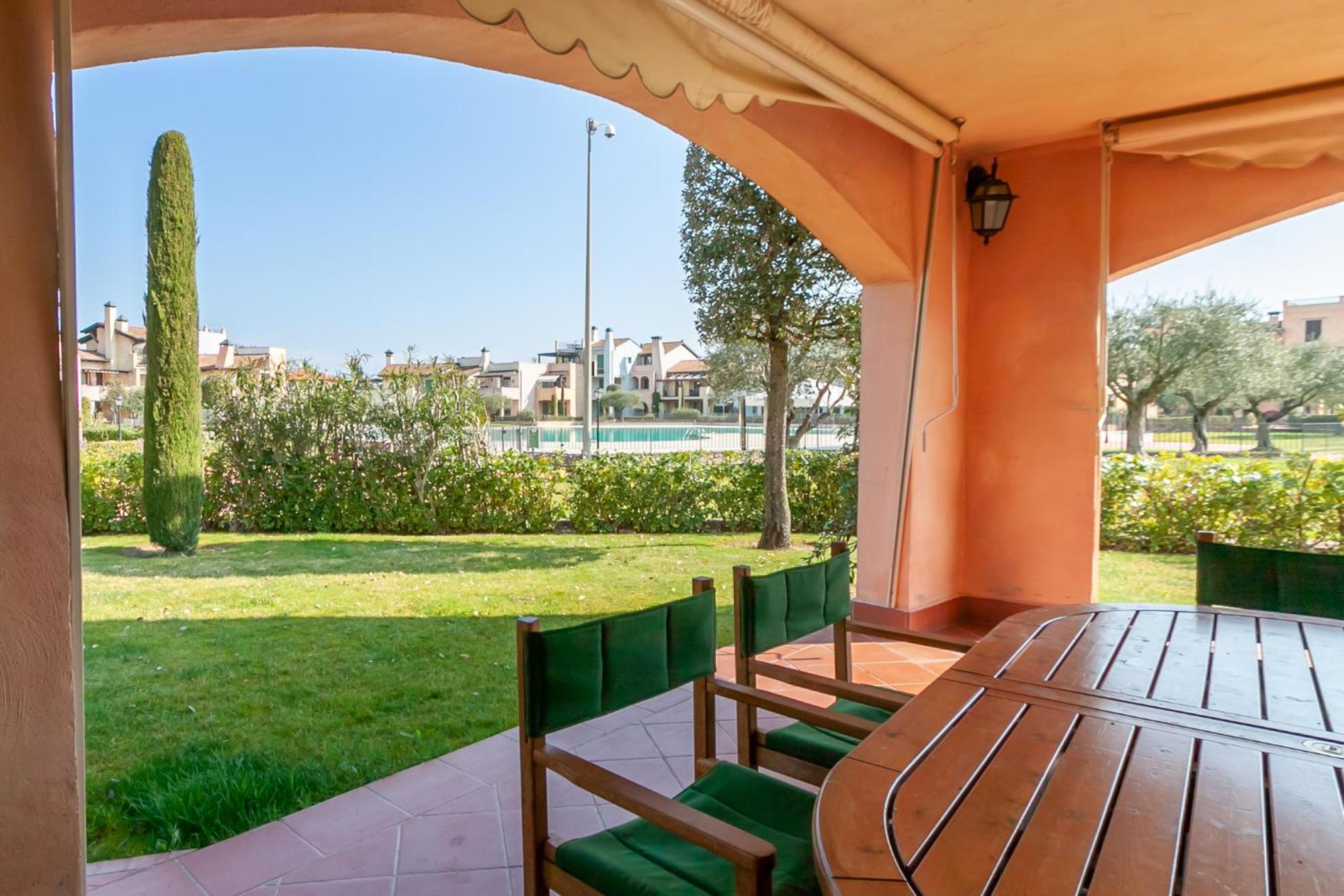 Lugana Resort & Sporting Club Peschiera del Garda Exterior photo