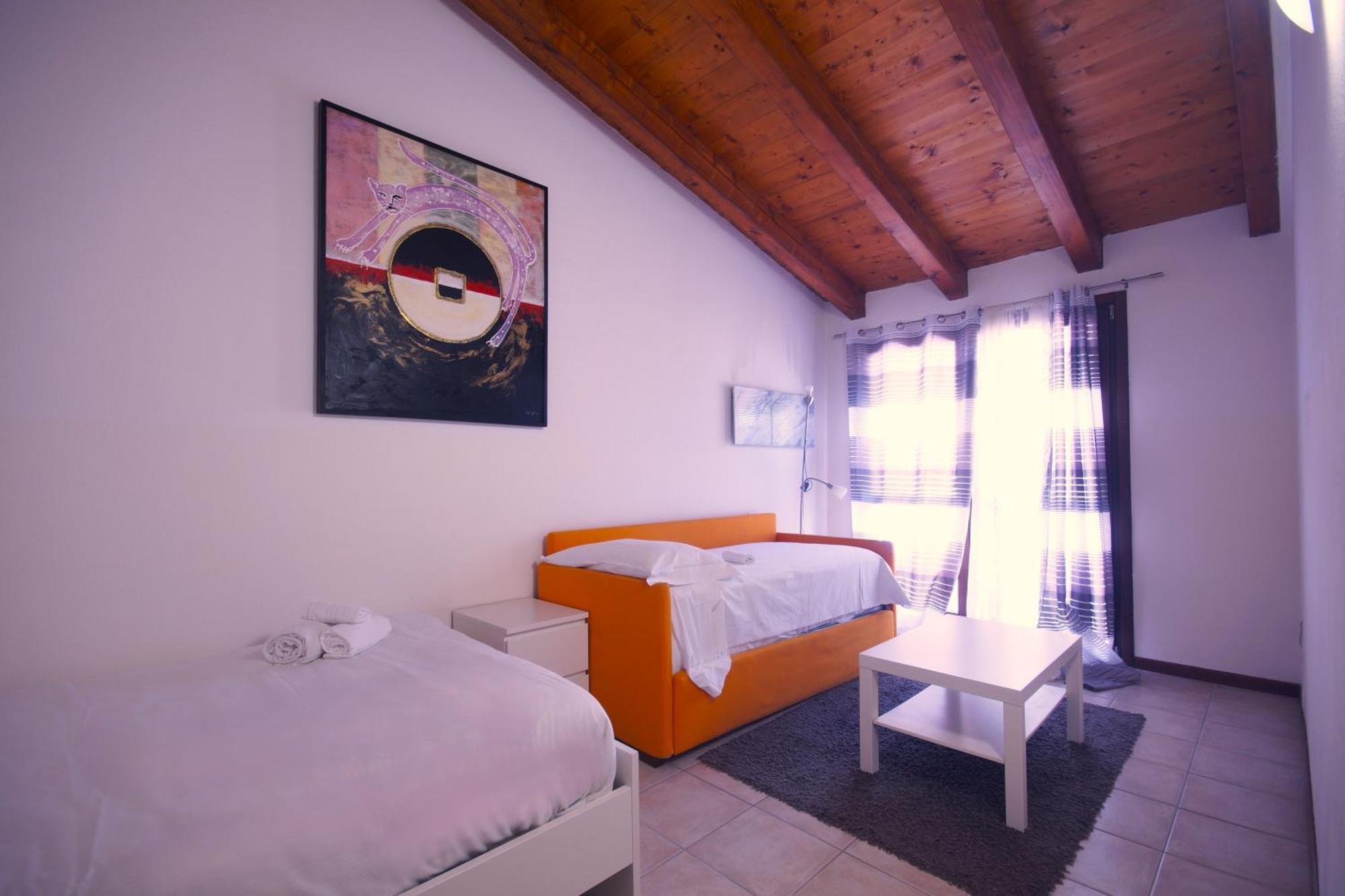 Lugana Resort & Sporting Club Peschiera del Garda Exterior photo